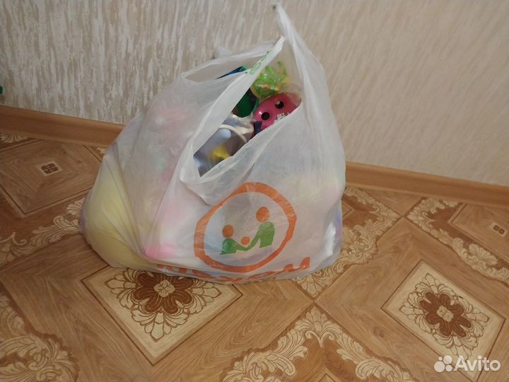 Развивающие игрушки