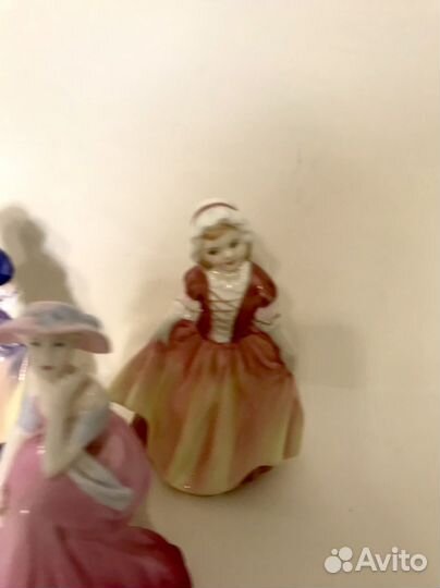 Фарфоровые статуэтки Royal doulton