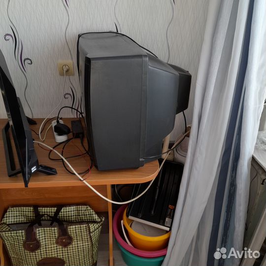 Телевизор JVC