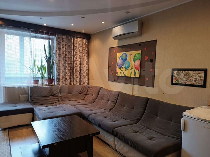 3-к. квартира, 74 м², 2/9 эт.