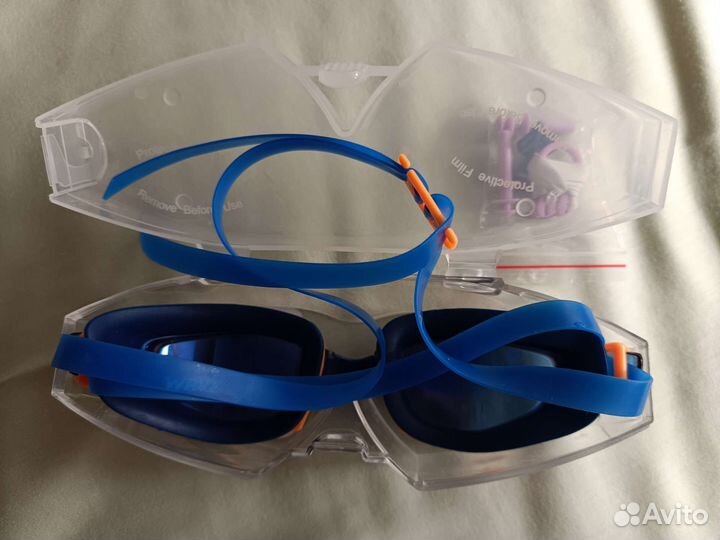 Очки для плавания