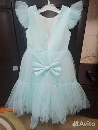 Платье праздничное для девочки