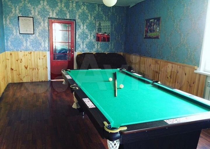 Дом 265 м² на участке 13,5 сот.