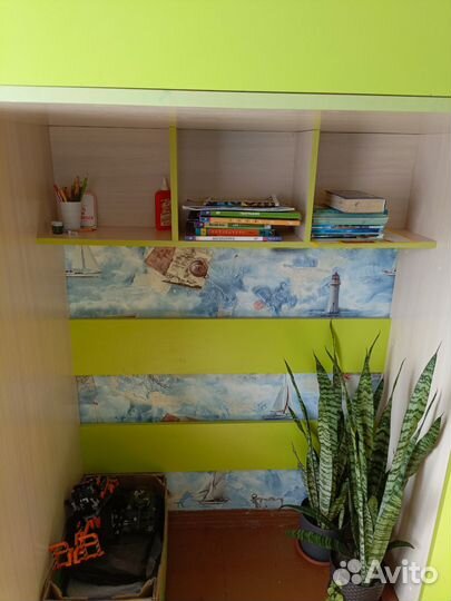 Кровать чердак со столом бу