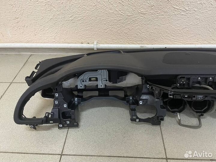 Kia stinger торпедо 2017-2023