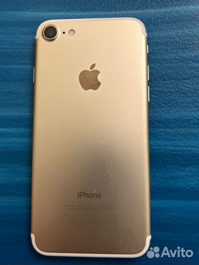 iPhone 7, 32 ГБ