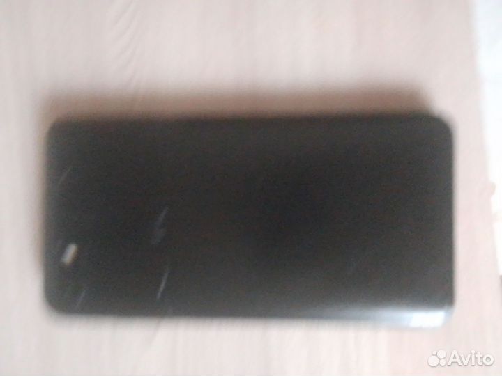 BQ 5002G Fun, 8 ГБ