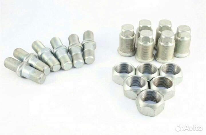 Шпильки и гайки колеса левые газ-3307, 53