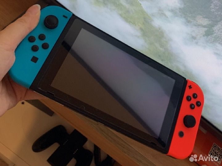 Nintendo switch б/у + mario carts