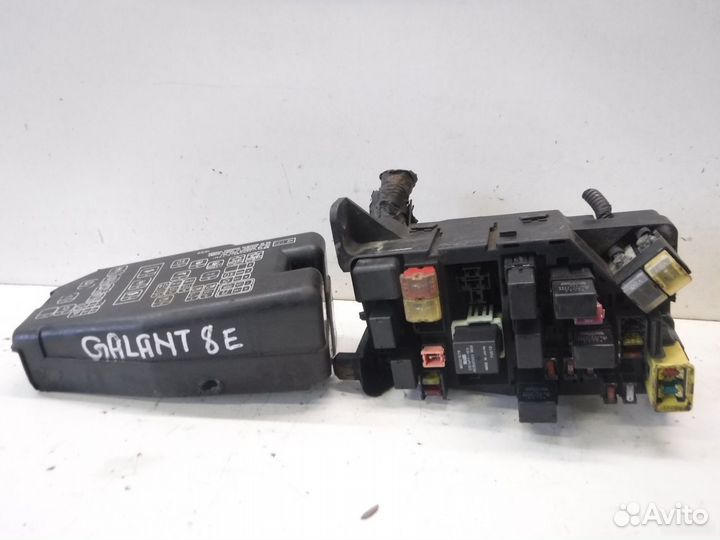 Блок предохранителей Mitsubishi Galant (EA)