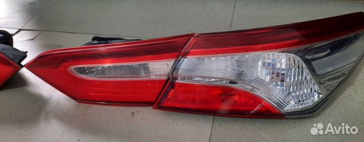 Фонари комплект задние Тoyota Camry V70 2018+2021