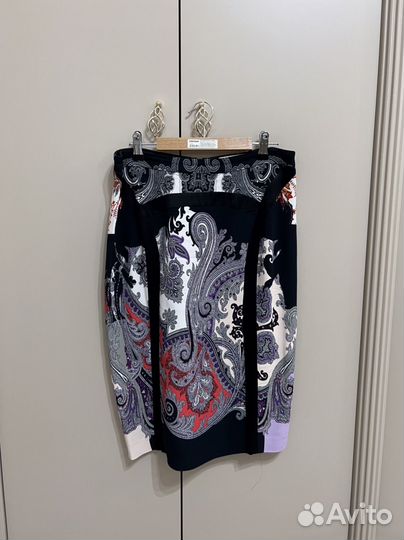 Итальянская юбка Этро и футболка (Италия)