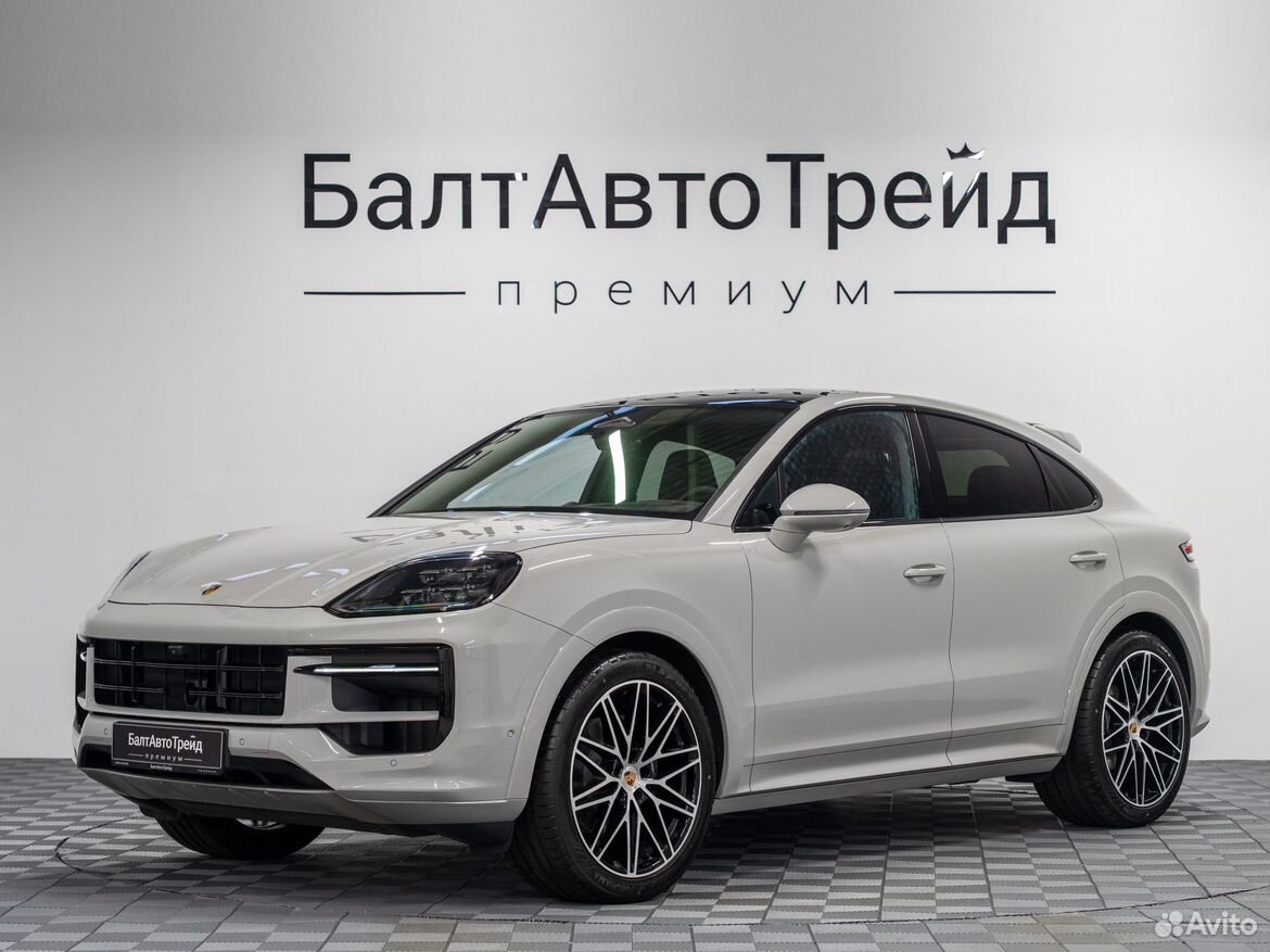 Porsche Cayenne Coupe 3.0 AT, 2026