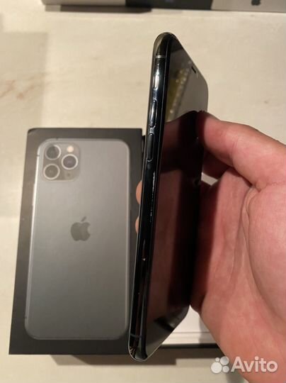 iPhone 11 Pro, 256 ГБ