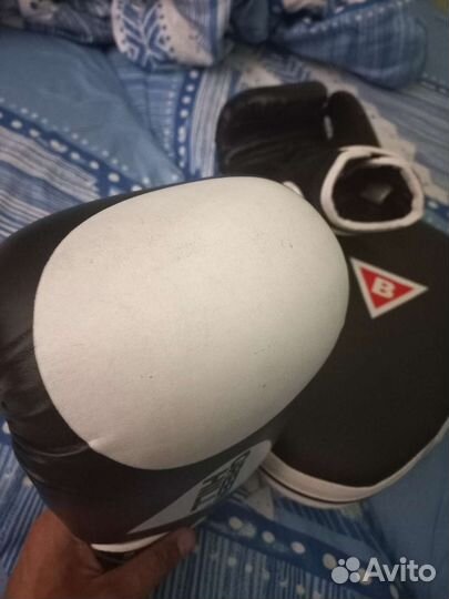 Боксерские перчатки Green hill hamed и лапа Bax