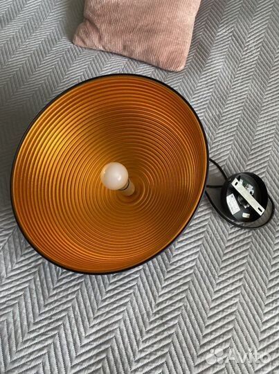 Лампа подвесная