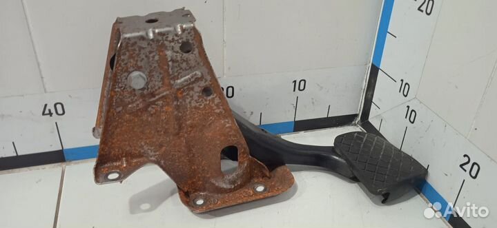 Педаль тормоза Octavia (A5 1Z) 2004-2013