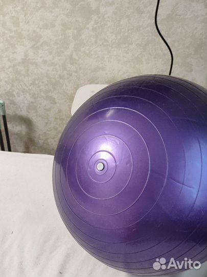 Гимнастический мяч фитбол