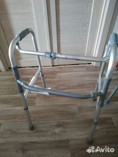 Ходунки для взрослых