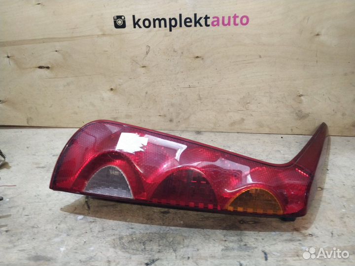 Фонарь лев. зад. Nissan Note