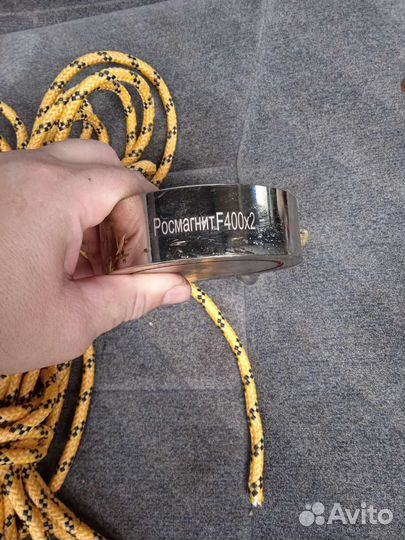 Поисковый магнит двухсторонний F400