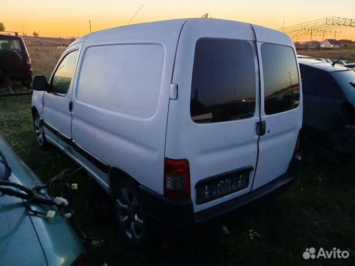 Разбор Пежо партнер 2008г 1.4 МКПП