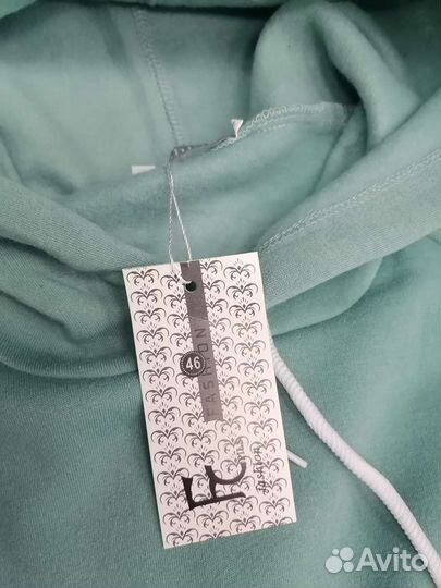 Спортивный костюм женский