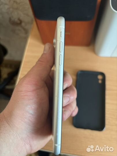 iPhone Xr, 128 ГБ