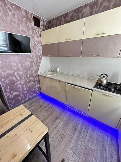 3-к. квартира, 77 м², 9/9 эт.