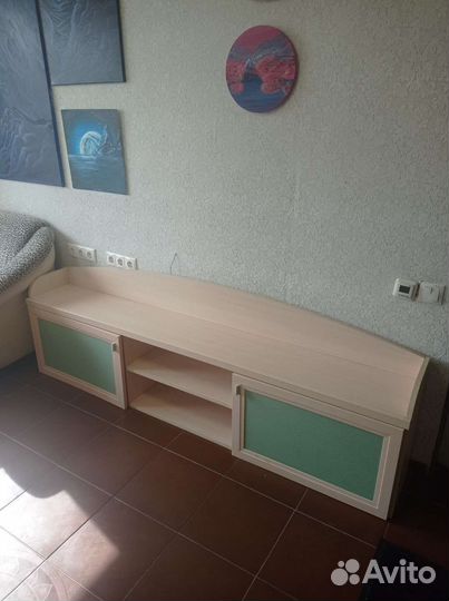 Тумба под тв белая