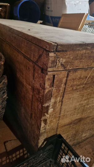 Сундук деревянный старинный