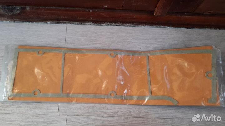 Оригинальная прокладка клапанной крышки 2240733020