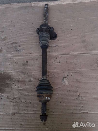 Полуось передняя правая Форд Фокус 1 1.8 бензин