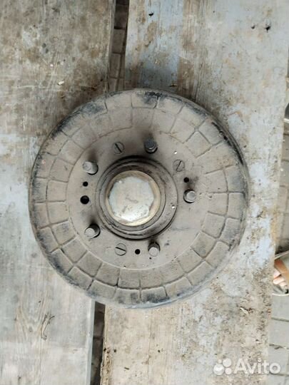 Тормозные барабаны передние Газ 24 Волга