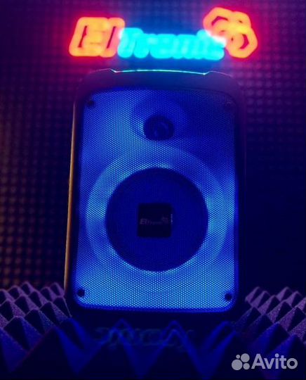 Портативная колонка bluetooth