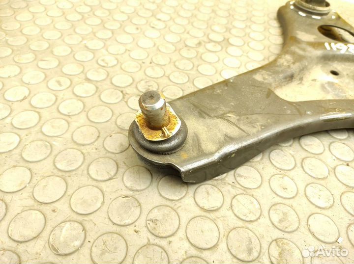 Рычаг передний левый Smart Forfour 453 M281.920