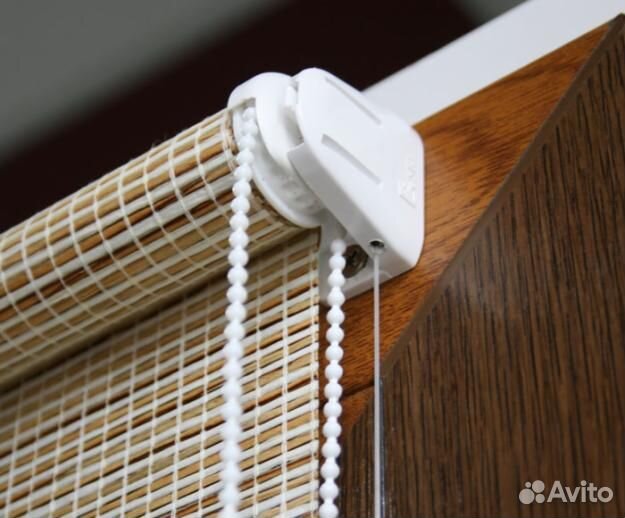 Жалюзи и рулонные шторы на окна без сверления