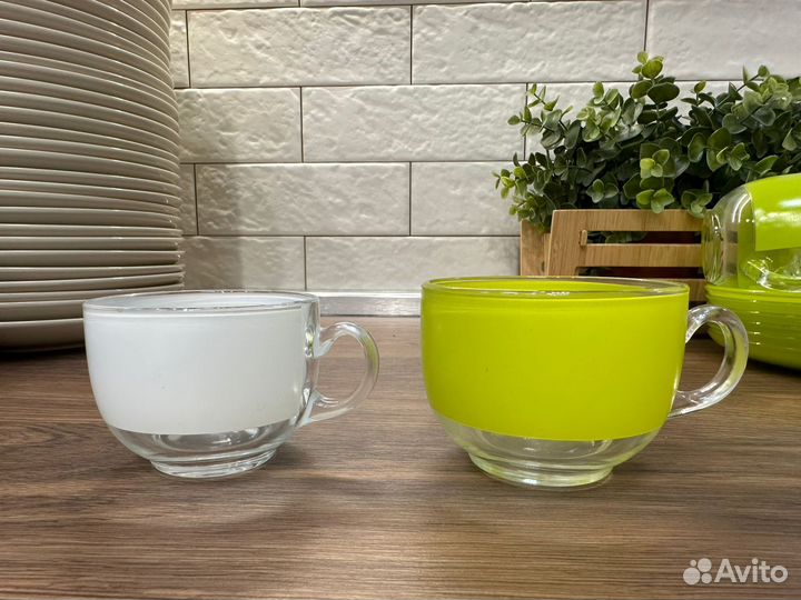 Чашка с блюдцем новая ARC france стекло