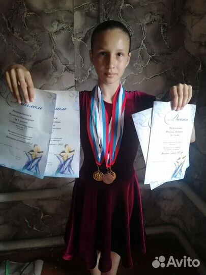 Платье для танцев 2шт