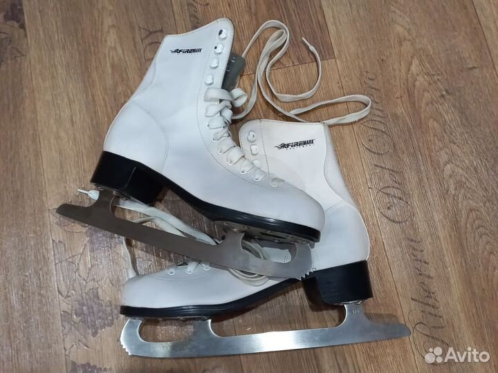Коньки фигурные firemark 42 размер
