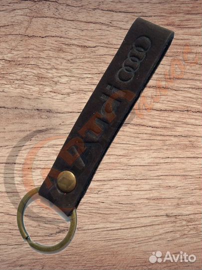 Брелок для ключей люверс -Темно-Коричневый 