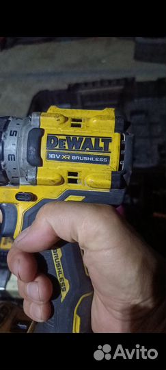 Шуруповерт dewalt dcd 800 бу