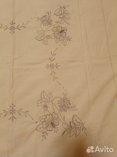 Скатерть ручная вышивка