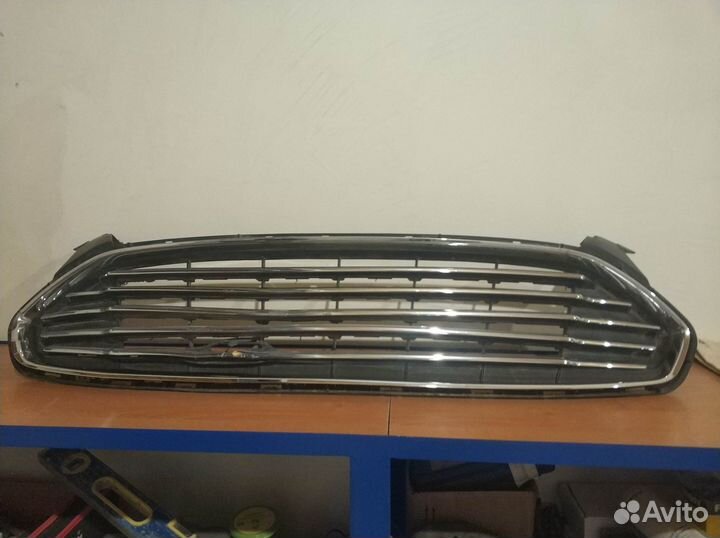 Решетка радиатора ford Mondeo 5