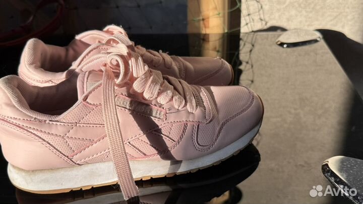 Кроссовки женские reebok 37 размер