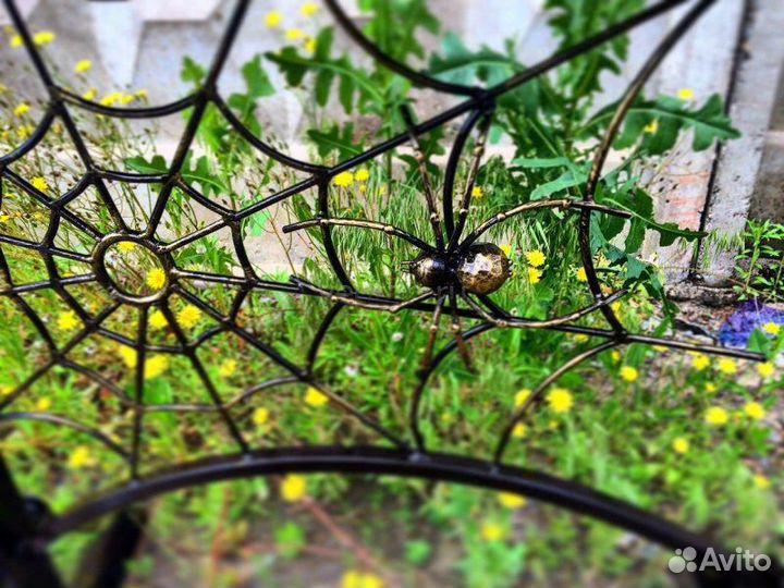 Мангал кованный с пауком арт.0207