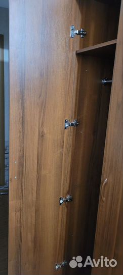 Шкаф в прихожую