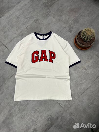 Футболка оверсайз GAP