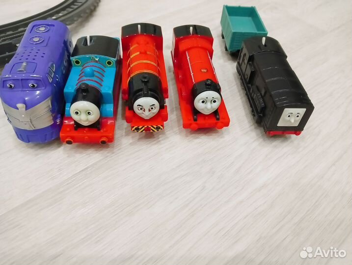 Железная дорога Томас и его друзья, падающая башня