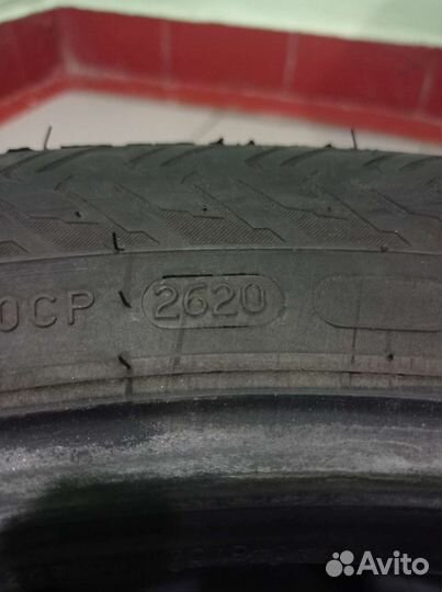 Nokian Tyres Hakkapeliitta 8 205/55 R16 94T